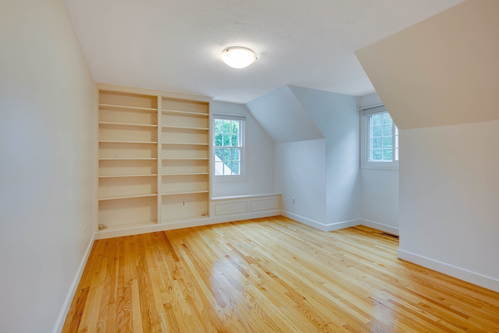 Dover, Massachusetts 02030, United States, 4 Bedrooms Bedrooms, ,4 BathroomsBathrooms,Residential,Active,127592