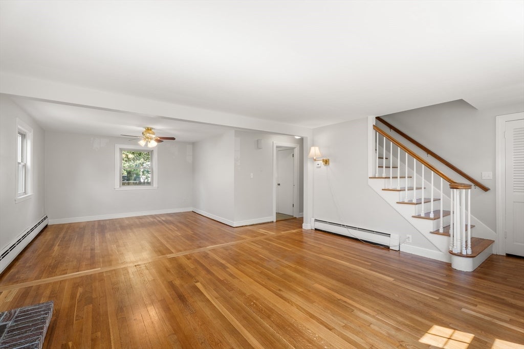 20 Oakhurst Rd, Beverly, MA, 20 Oakhurst Rd, Beverly, MA Photo #9