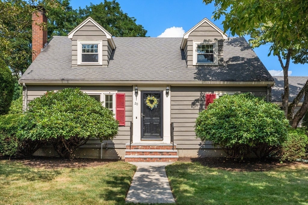 20 Oakhurst Rd, Beverly, MA, 20 Oakhurst Rd, Beverly, MA Photo #3