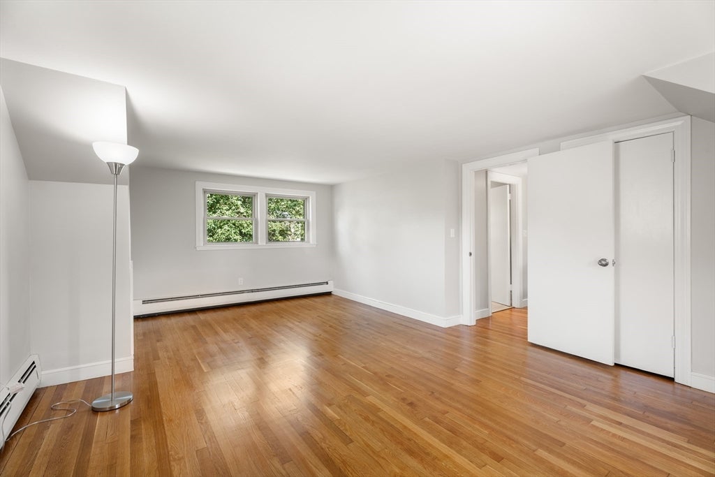 20 Oakhurst Rd, Beverly, MA, 20 Oakhurst Rd, Beverly, MA Photo #25