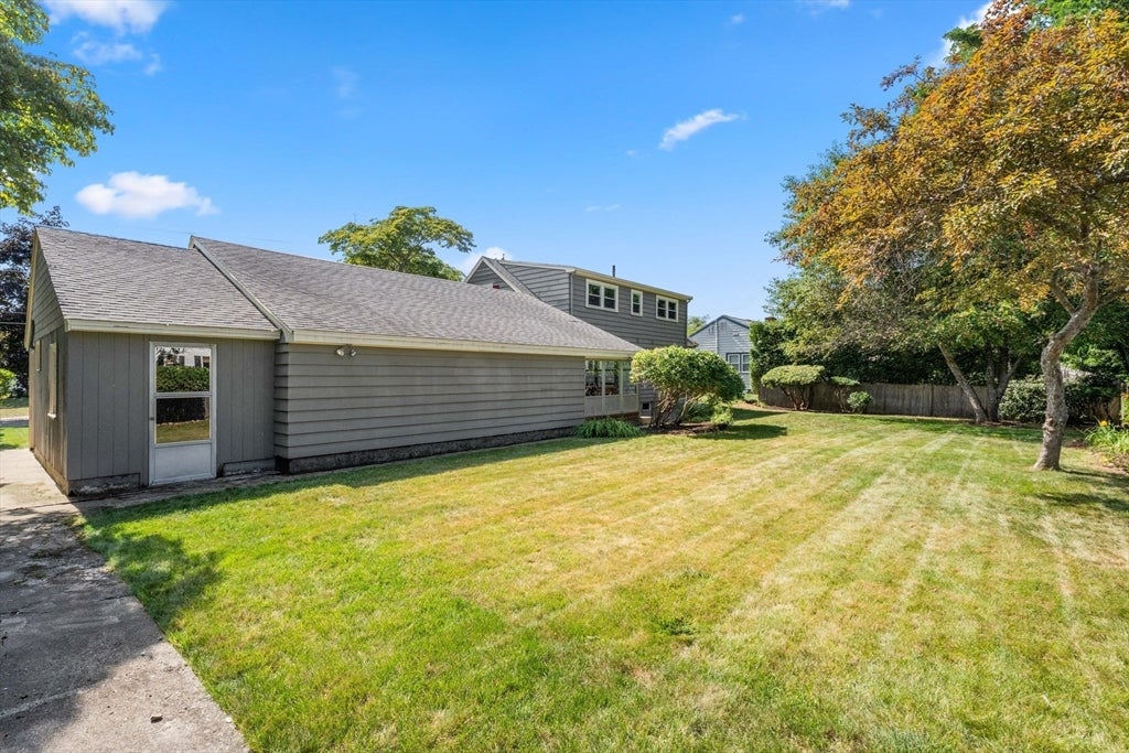 20 Oakhurst Rd, Beverly, MA, 20 Oakhurst Rd, Beverly, MA Photo #38