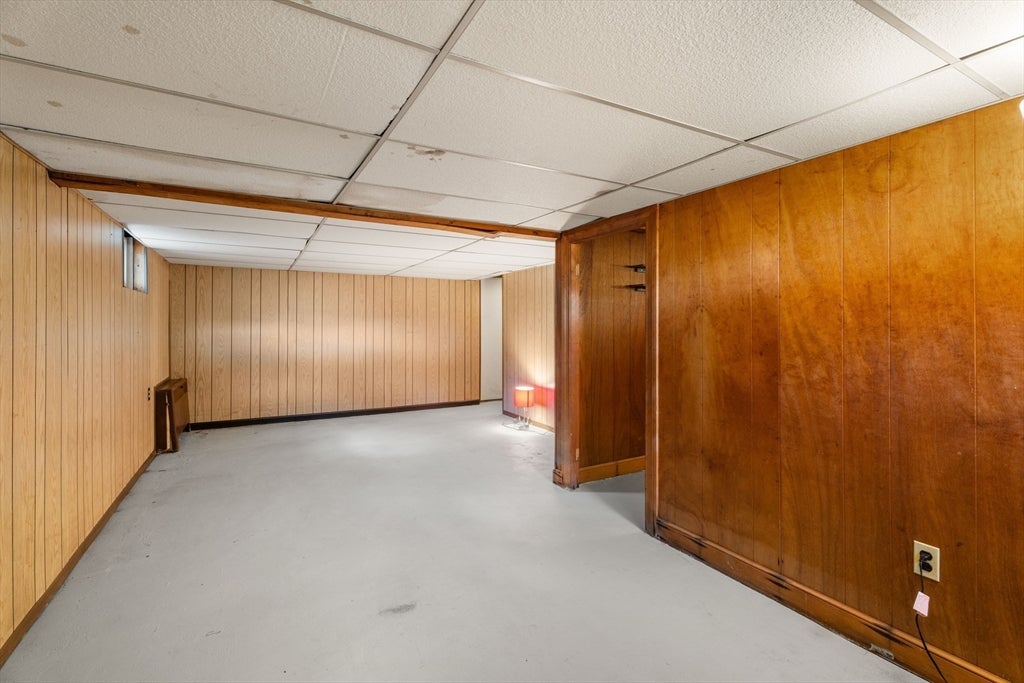 20 Oakhurst Rd, Beverly, MA, 20 Oakhurst Rd, Beverly, MA Photo #33