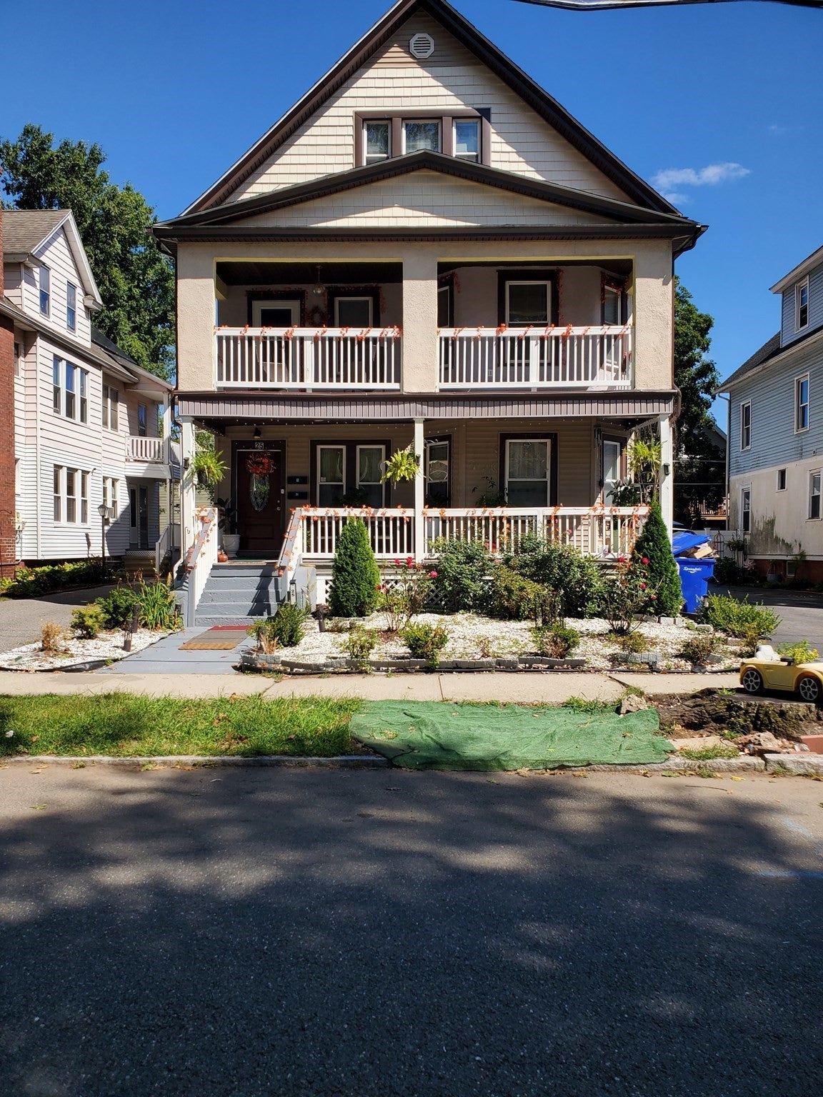 Photo of 25 Kimberly Ave, Springfield, MA