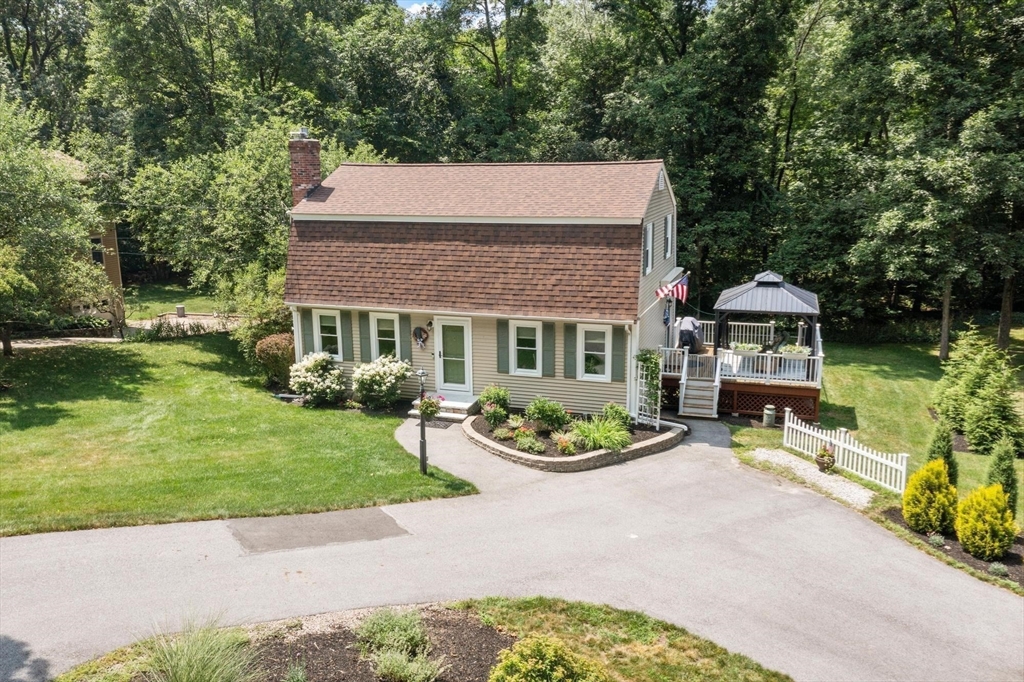 6 Abbot St, Westford, MA Photo #40