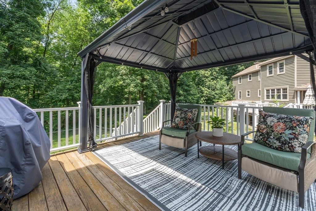 6 Abbot St, Westford, MA Photo #34