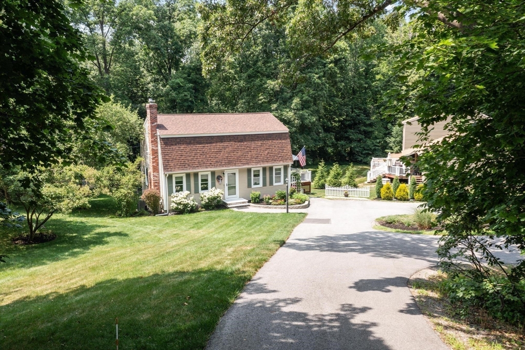 6 Abbot St, Westford, MA Photo #36