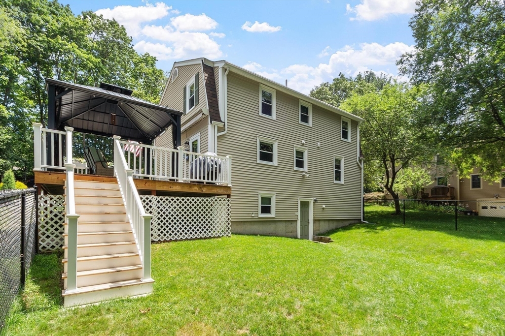 6 Abbot St, Westford, MA Photo #33