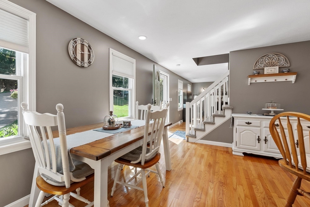 6 Abbot St, Westford, MA Photo #6