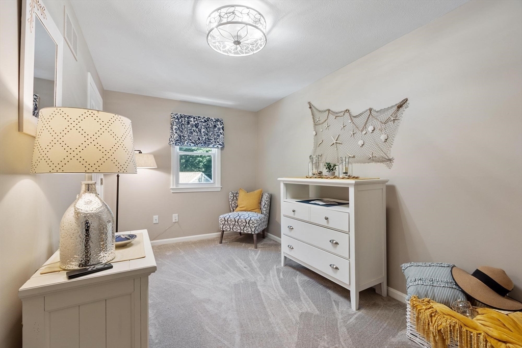 6 Abbot St, Westford, MA Photo #24