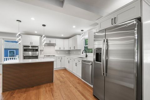 56 Grove Avenue Wilmington MA 01887