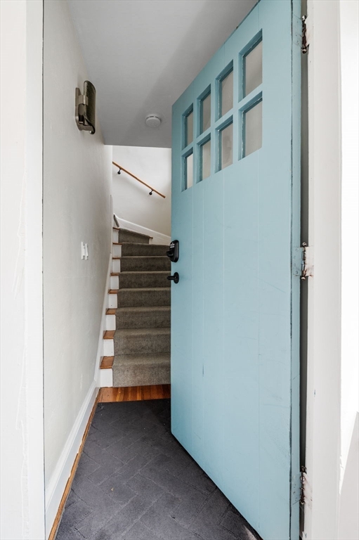 58 Davis Rd 58