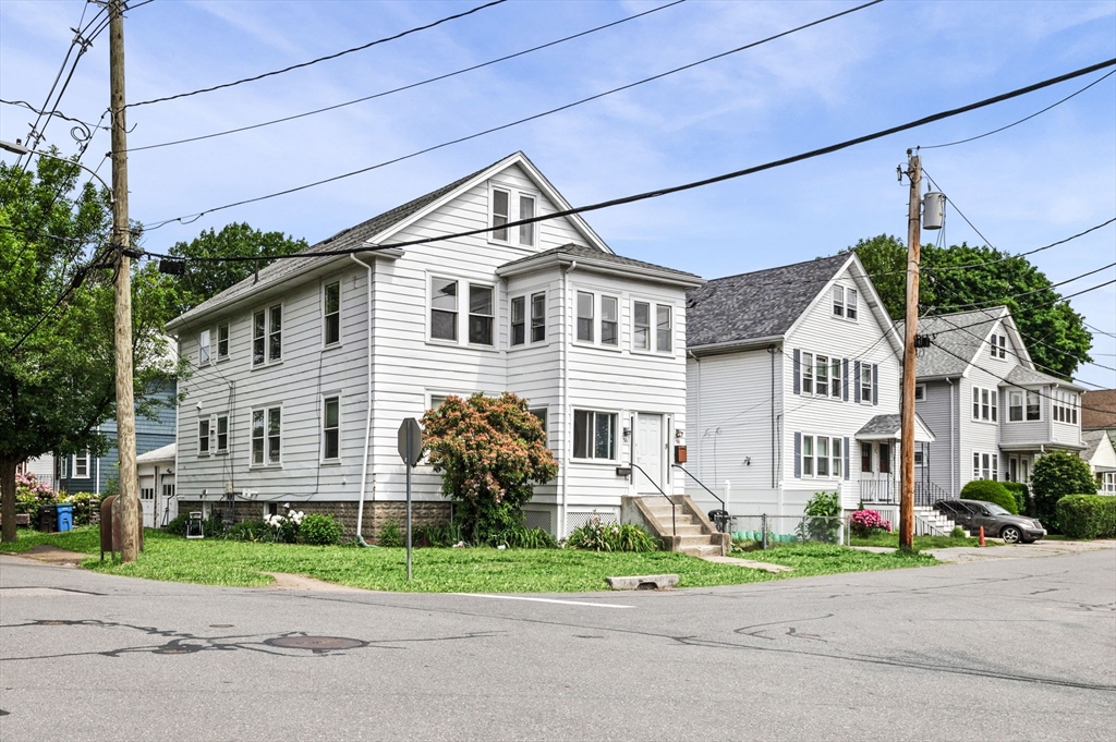 58 Davis Rd 58