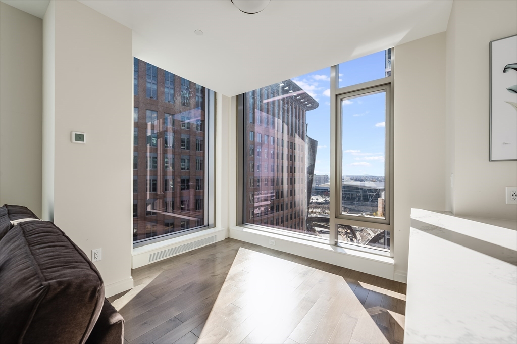 133 Seaport Blvd 1723