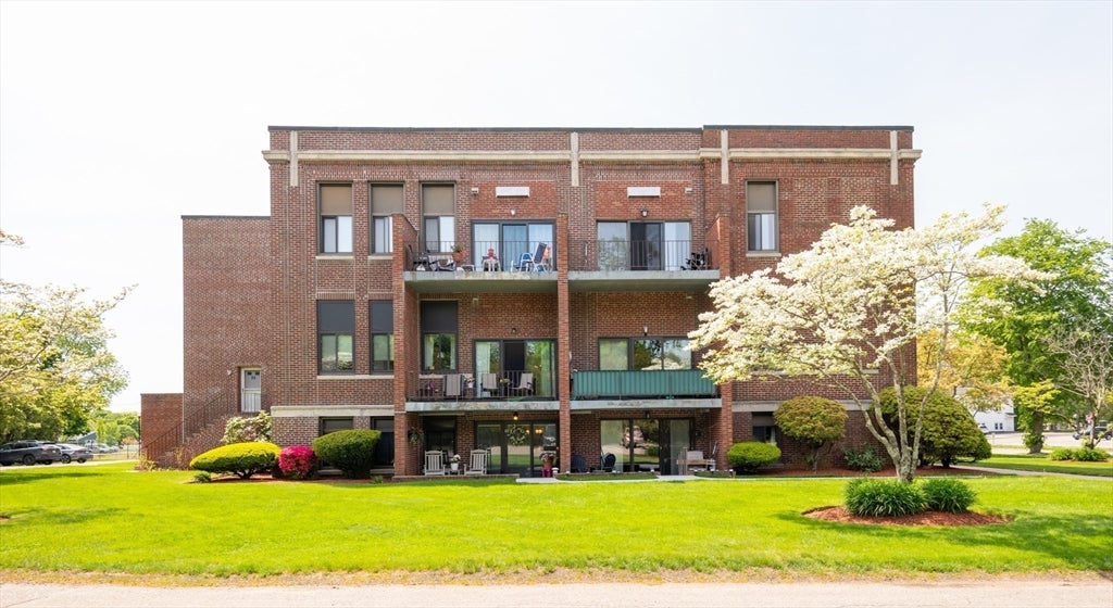30 Conant St 1B
