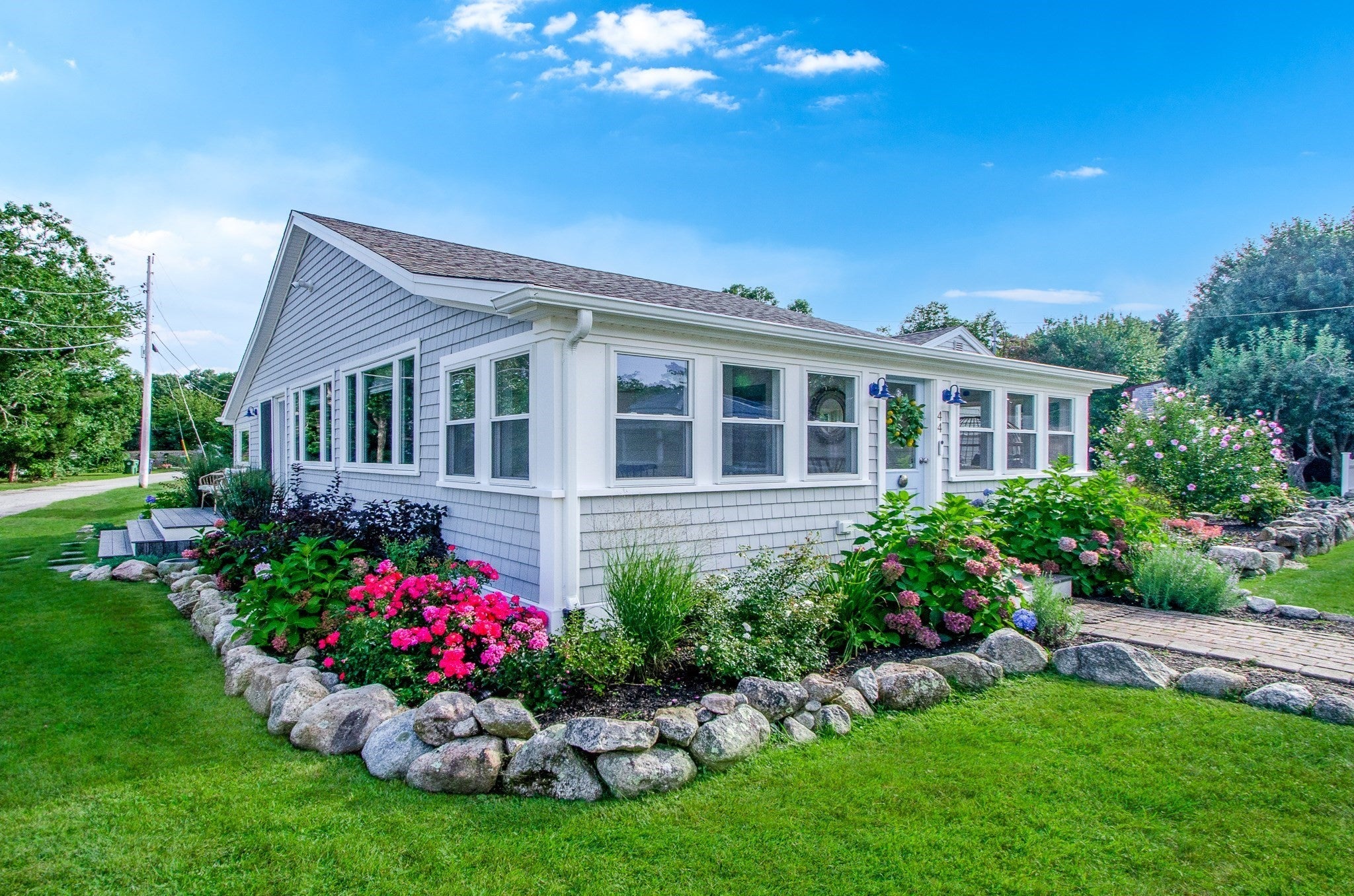 44 Oakdale Ave