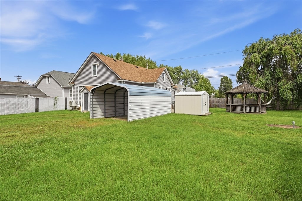 64 Stewart St, Chicopee, MA Photo #41