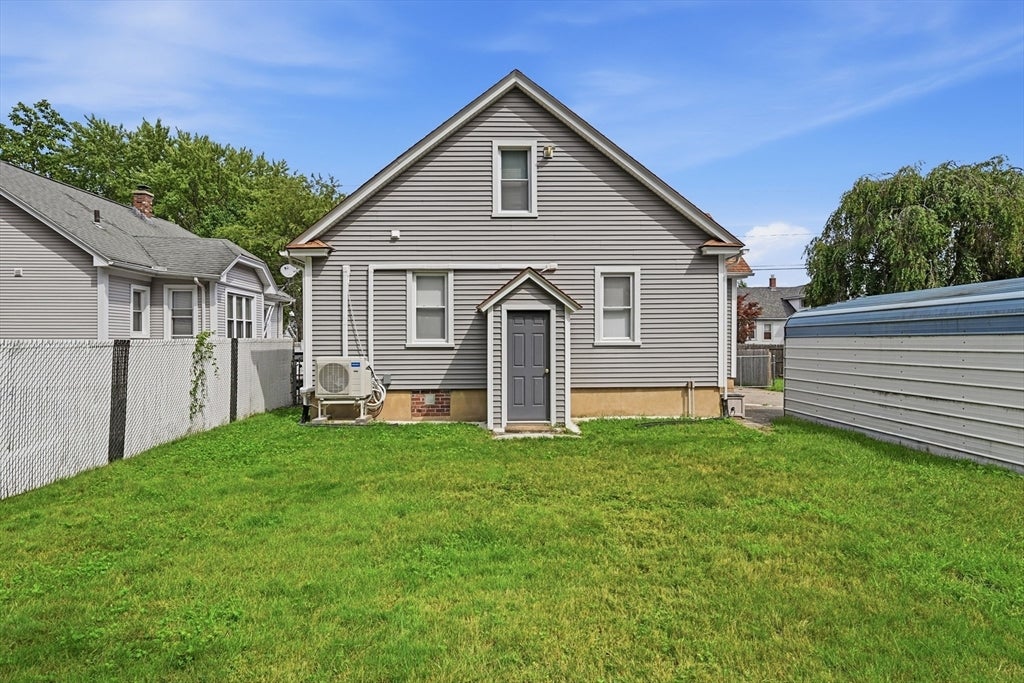 64 Stewart St, Chicopee, MA Photo #39