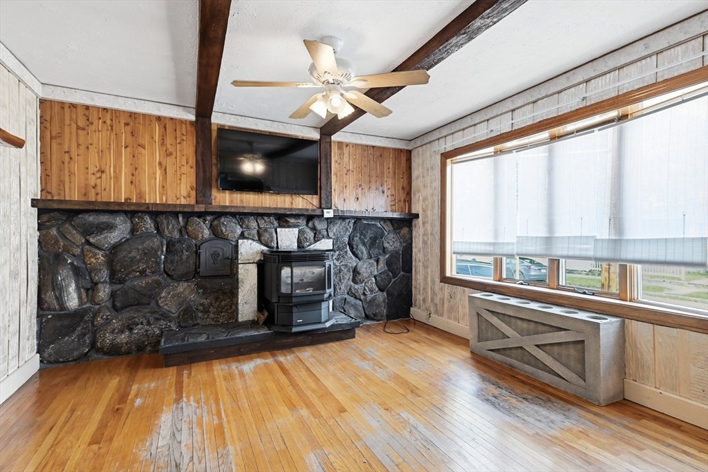 64 Stewart St, Chicopee, MA Photo #13