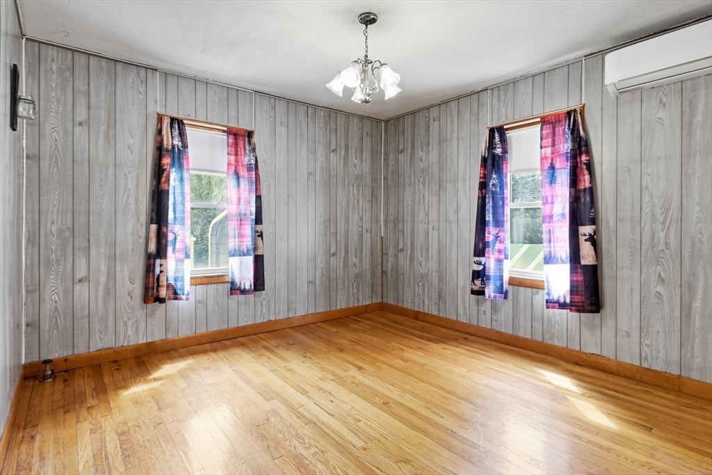 64 Stewart St, Chicopee, MA Photo #18