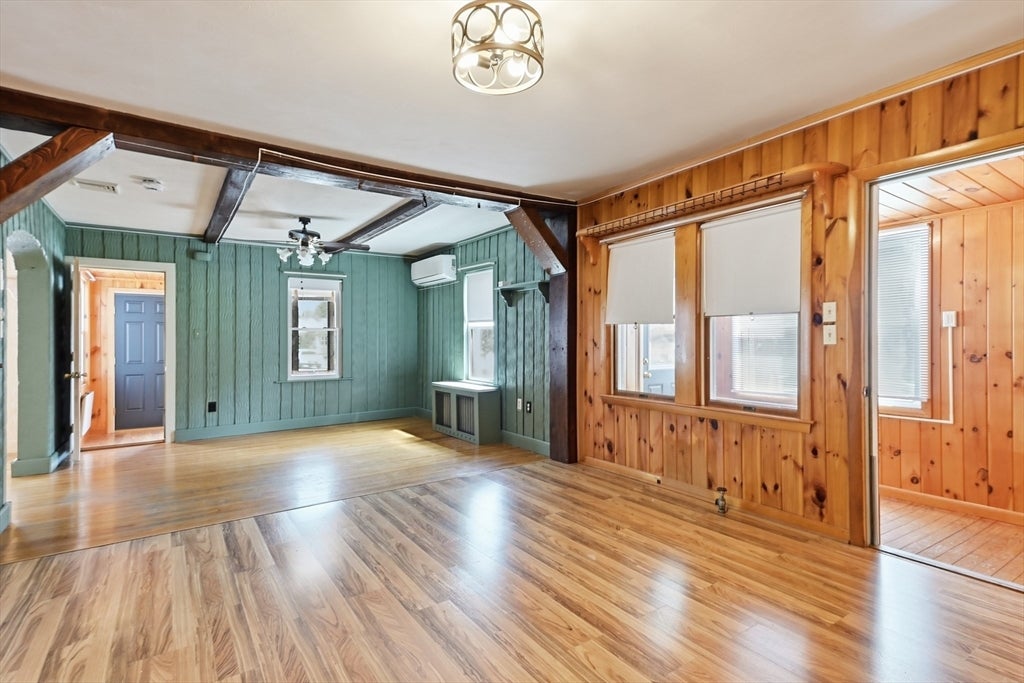 64 Stewart St, Chicopee, MA Photo #5