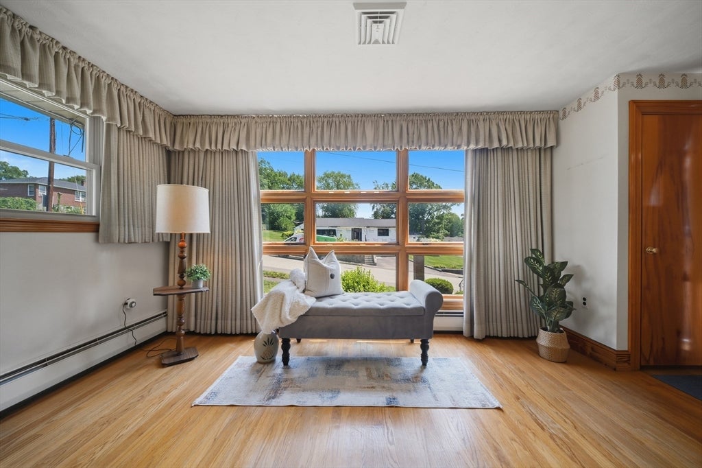 19 Daley Ave, Methuen, MA, 19 Daley Ave, Methuen, MA Photo #10