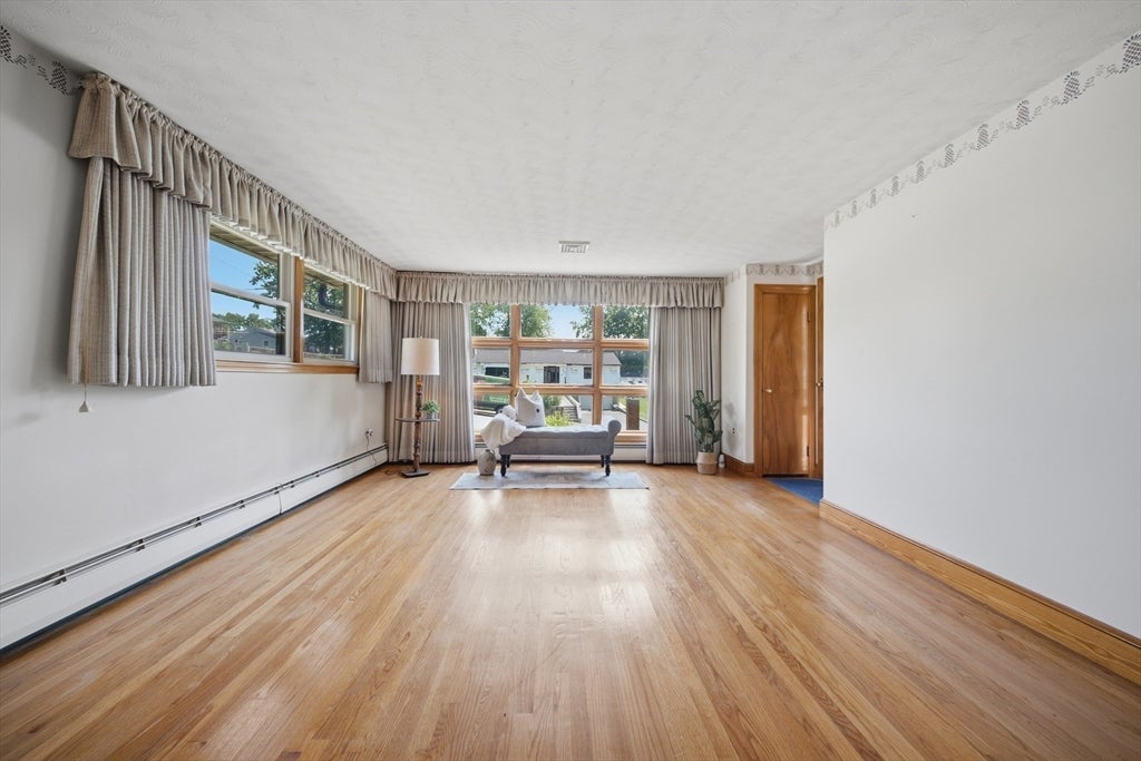 19 Daley Ave, Methuen, MA, 19 Daley Ave, Methuen, MA Photo #13