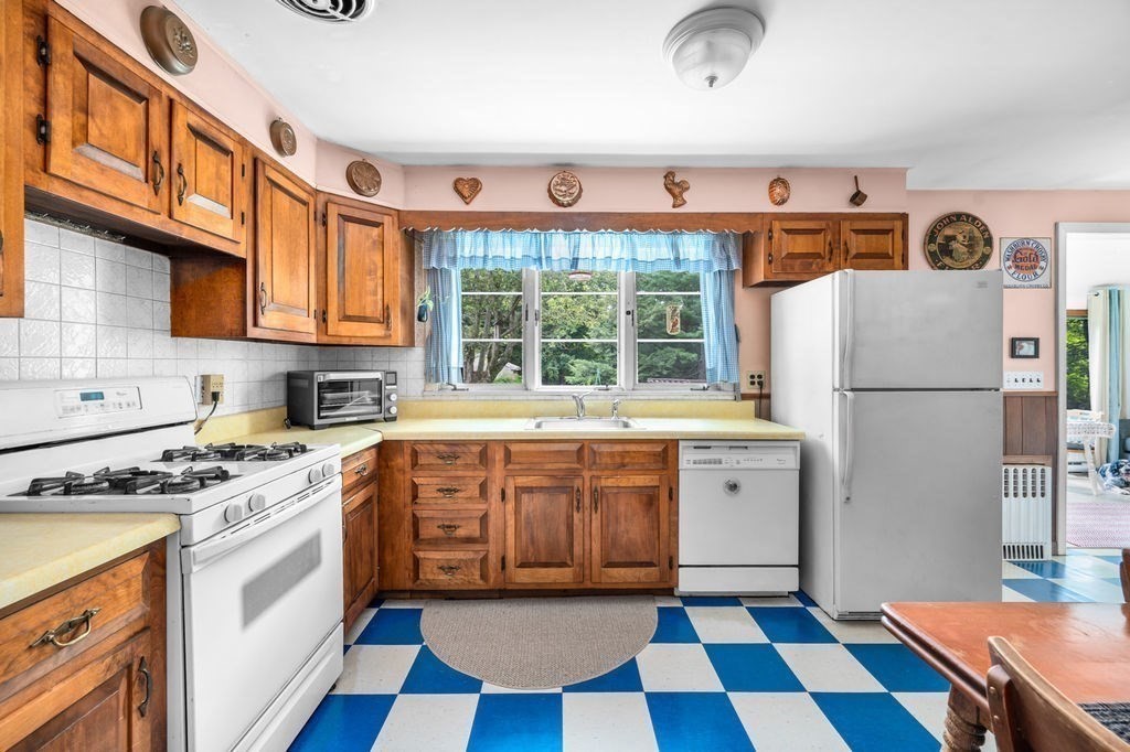 12 Kimball Rd.