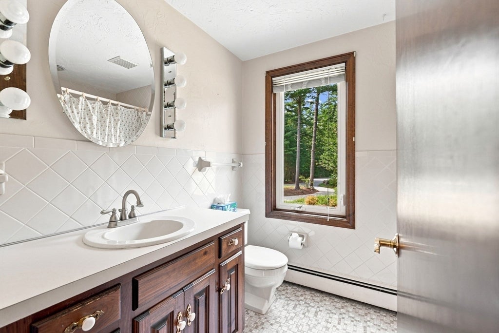 53 Trout Farm Ln, Duxbury, MA Photo #14