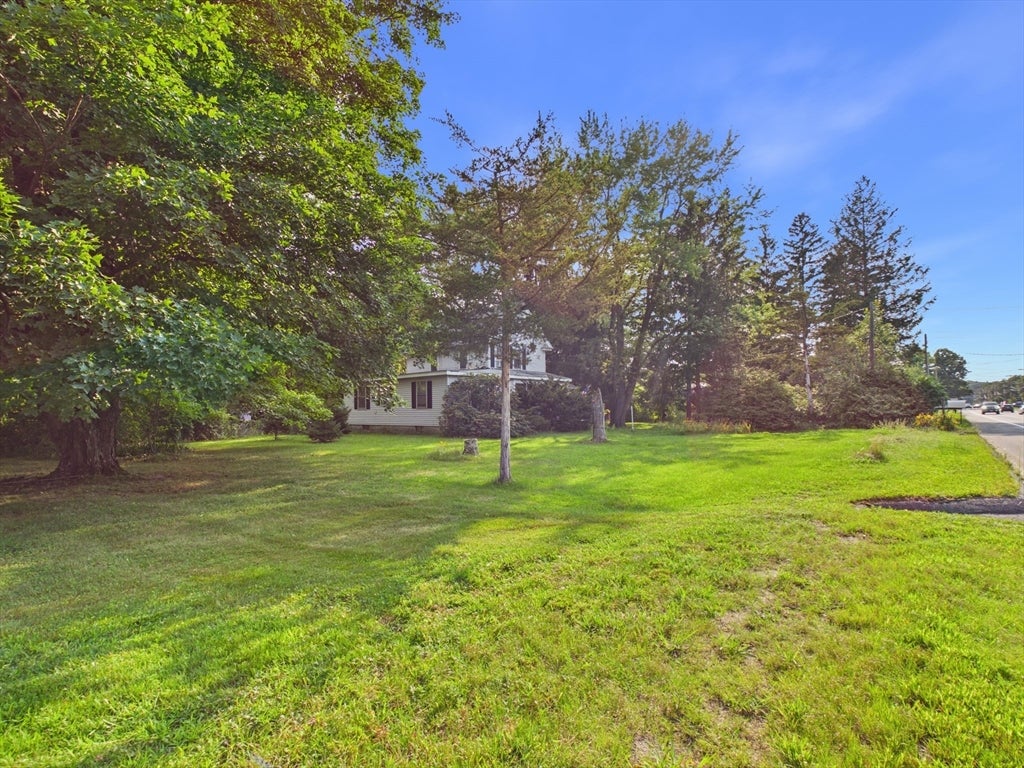 2431 Boston Rd