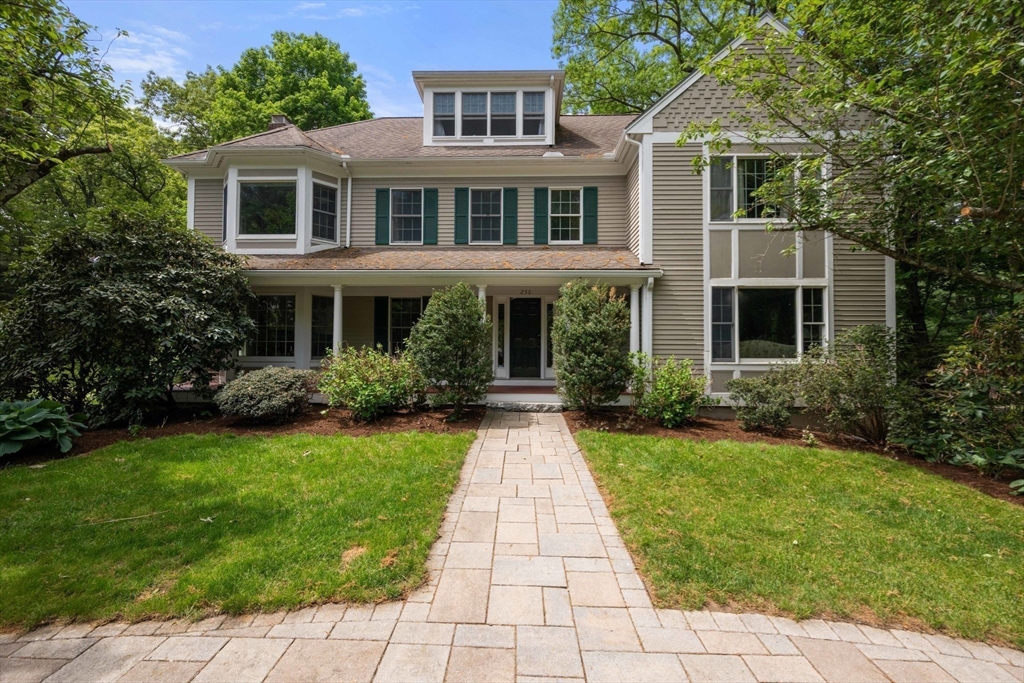 Click for 230 Follen Rd, Lexington, MA slideshow
