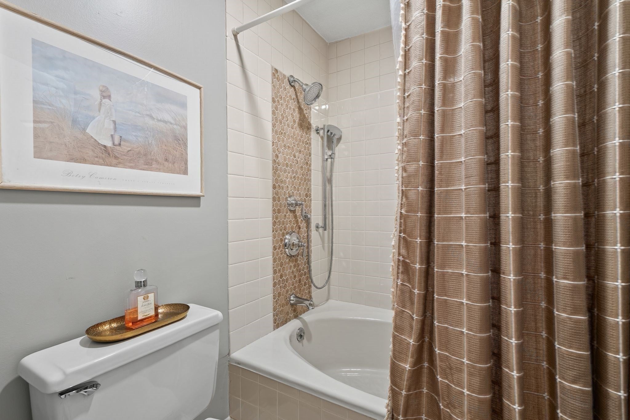666 Main ST #310, Winchester, MA, 666 Main ST #310, Winchester, MA Photo #17