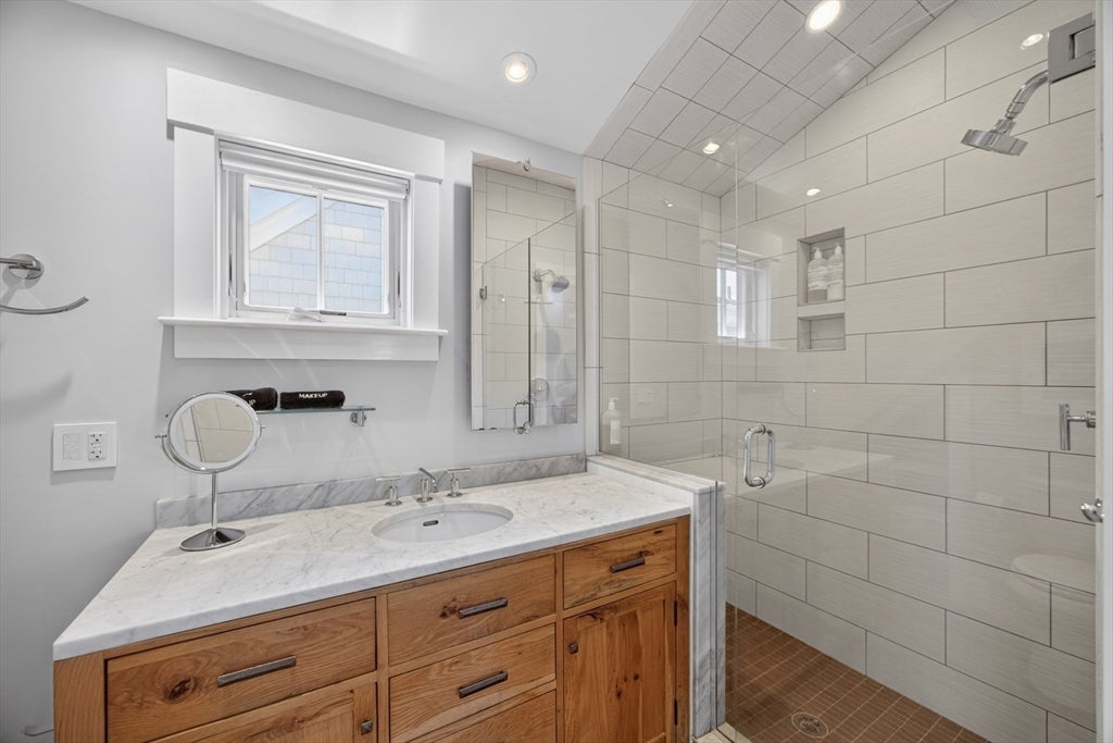 7 Conant Street Unit 4, Provincetown, MA, 7 Conant Street Unit 4, Provincetown, MA Photo #16