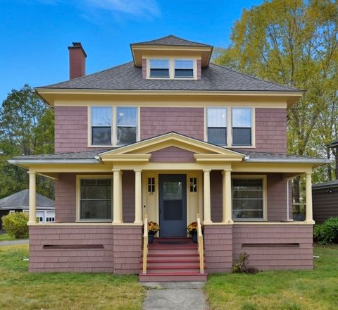 69 Madison Cir Greenfield MA 01301