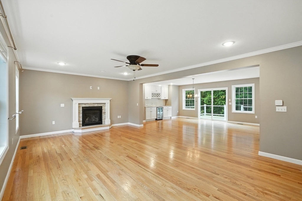 733 Monson Rd