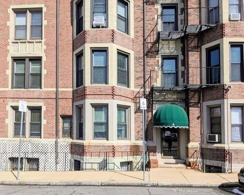 Photo of 4 Commonwealth Ct #9, Boston, MA 02135 (MLS # 73511567)