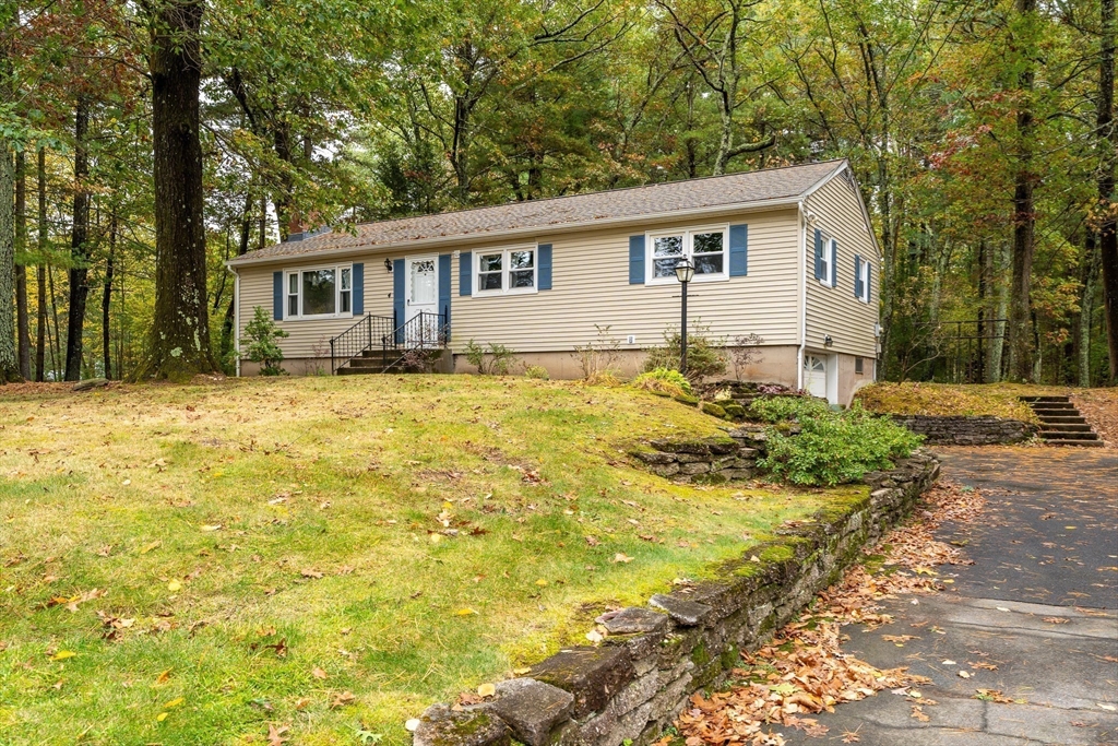 4 Coed Dr