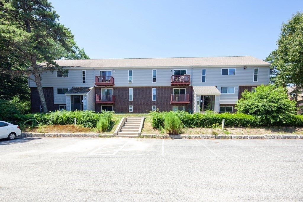 Photo of 2 Tideview Path, Plymouth, MA