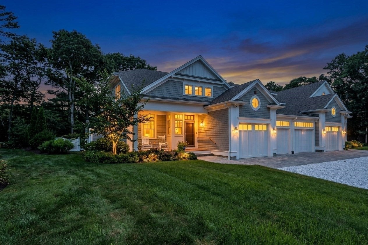 22 Clayton Cir A