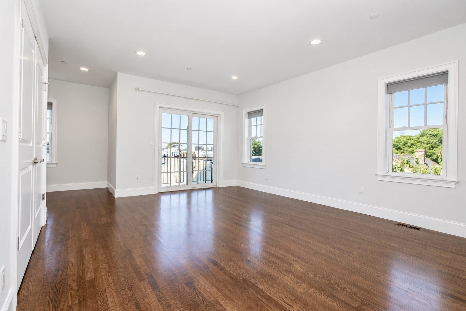 141 W 6th St #3, Boston, MA Photo #16