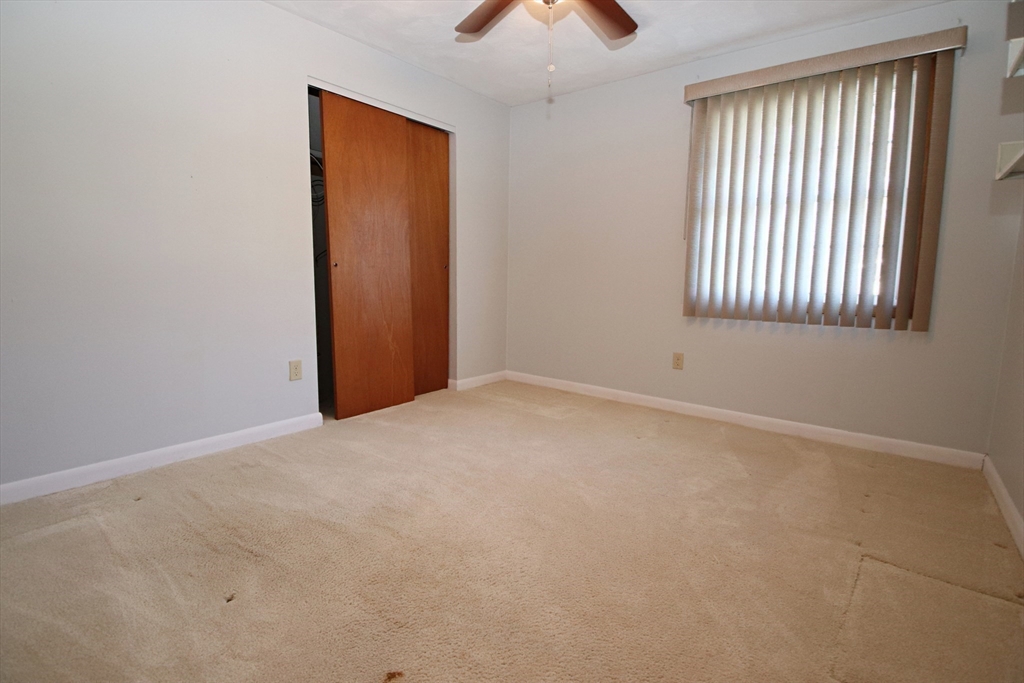 Peabody, Massachusetts 01960, United States, 3 Bedrooms Bedrooms, ,2 BathroomsBathrooms,Residential,Pending,87314