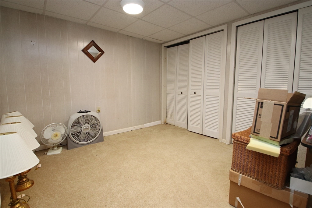 Peabody, Massachusetts 01960, United States, 3 Bedrooms Bedrooms, ,2 BathroomsBathrooms,Residential,Pending,87314