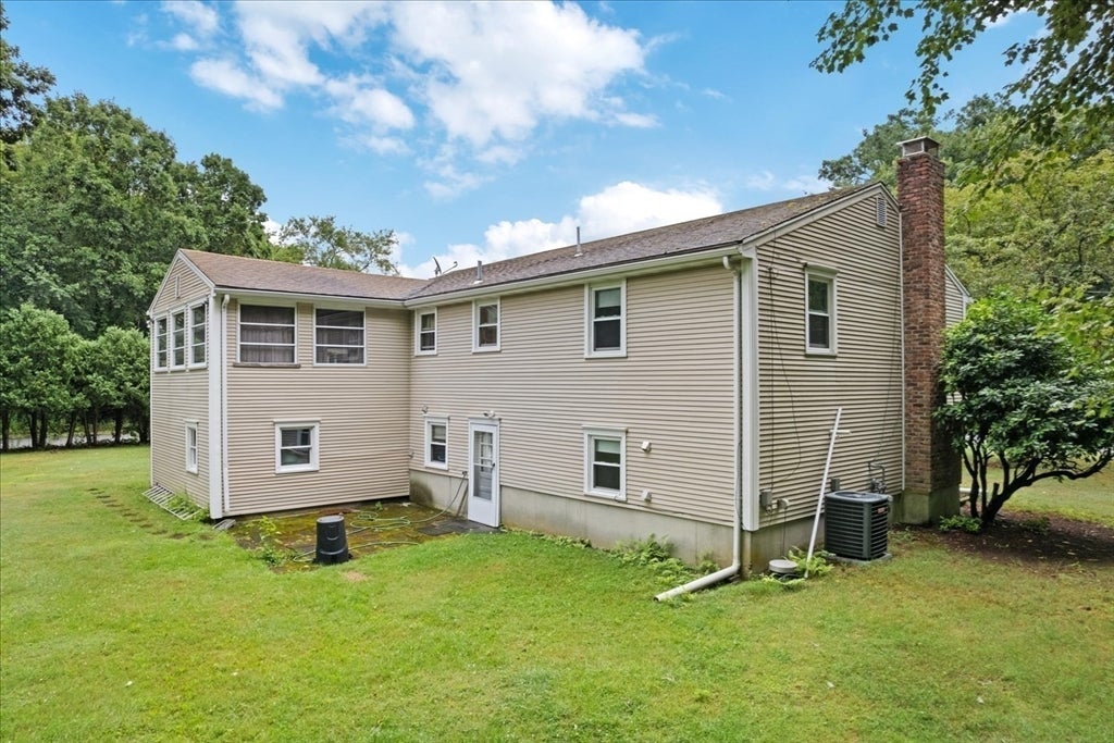 17 Brewster Dr, Bridgewater, MA, 17 Brewster Dr, Bridgewater, MA Photo #34