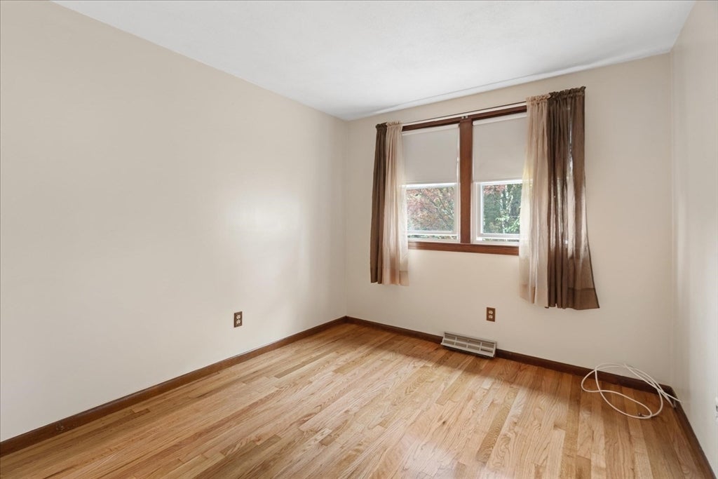 17 Brewster Dr, Bridgewater, MA, 17 Brewster Dr, Bridgewater, MA Photo #11