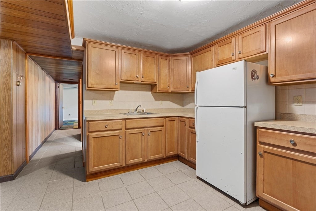 17 Brewster Dr, Bridgewater, MA, 17 Brewster Dr, Bridgewater, MA Photo #25