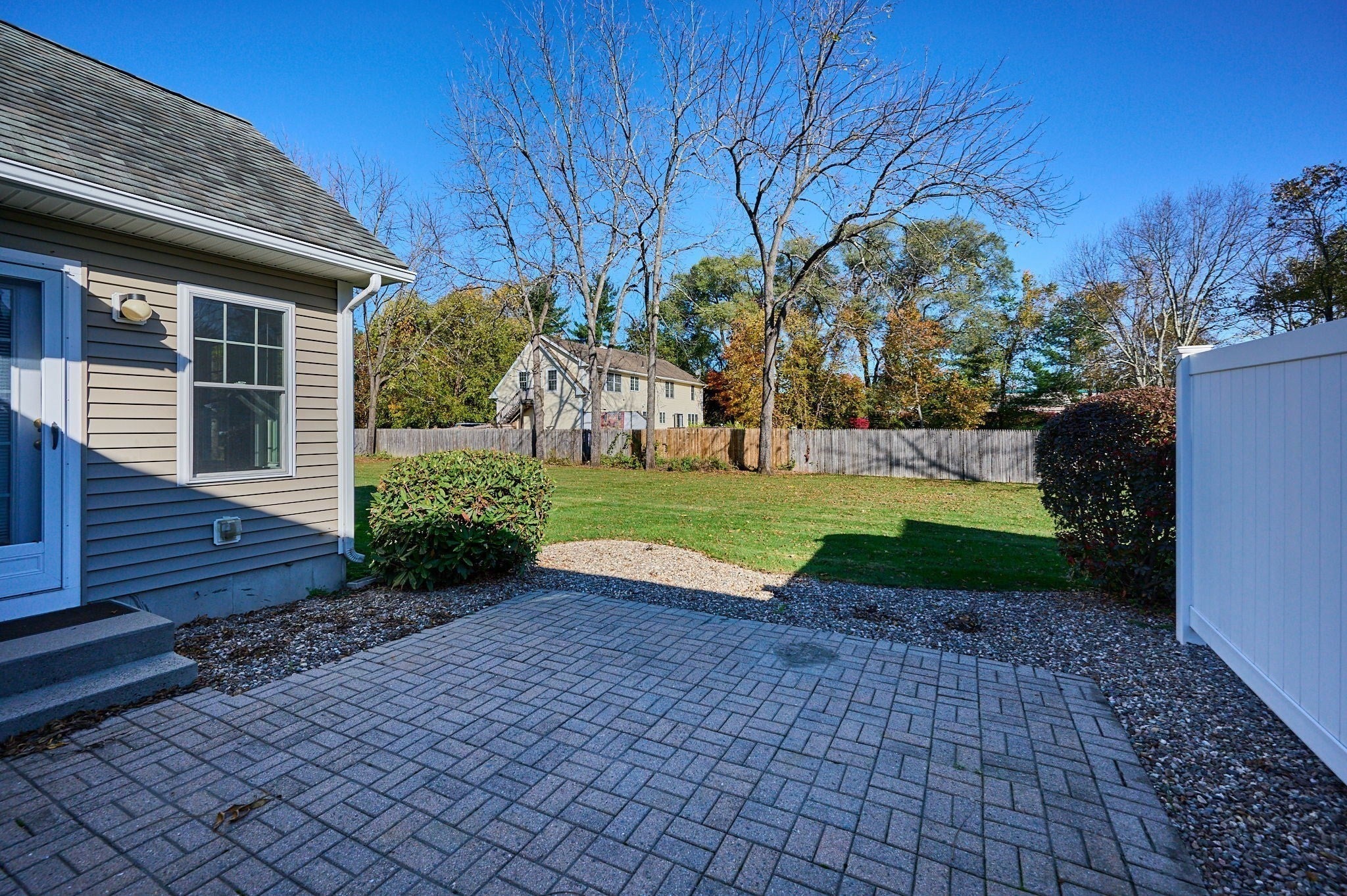 22 Pomeroy Meadow Rd #2, Southampton, MA Photo #26