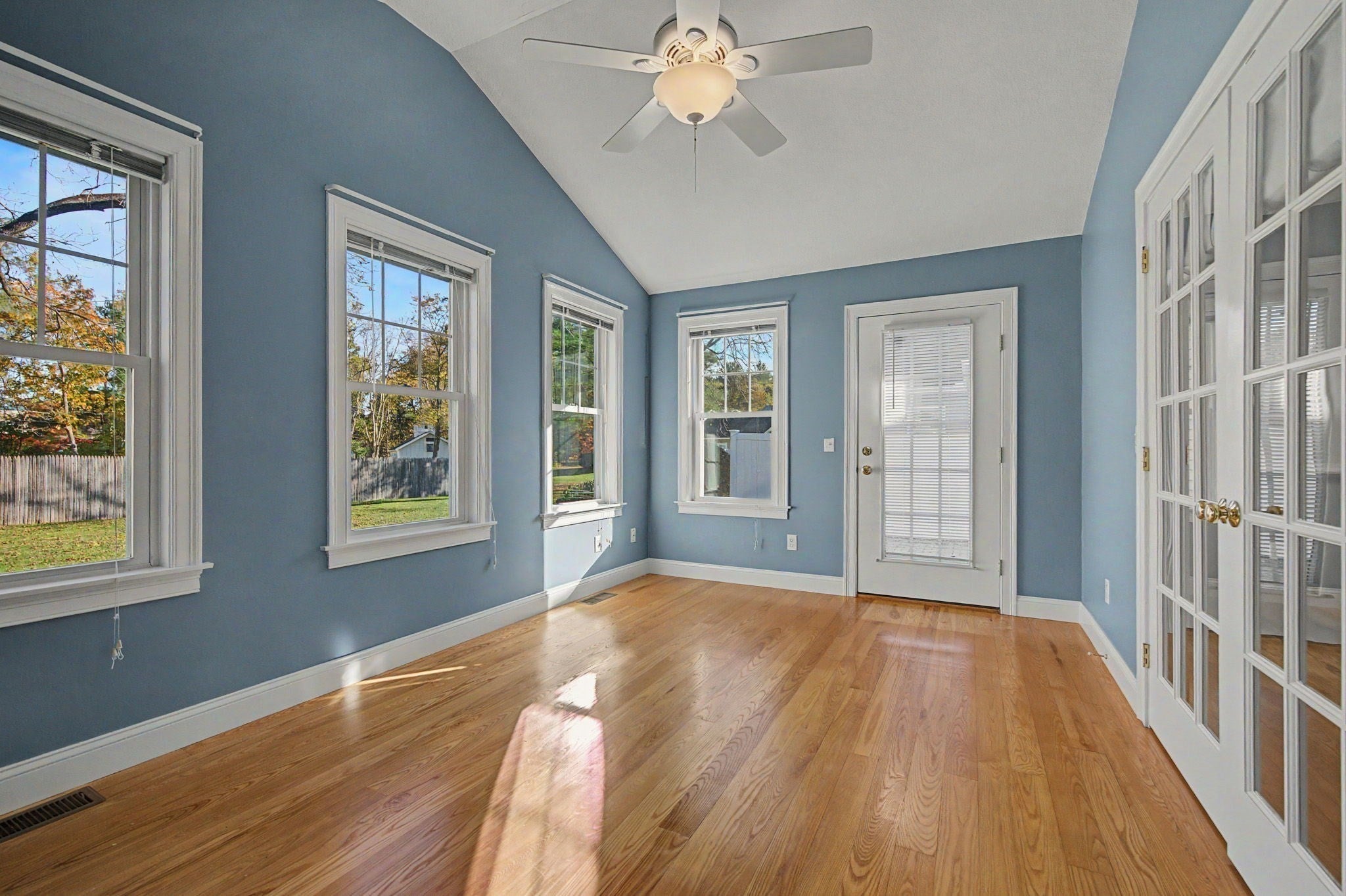 22 Pomeroy Meadow Rd #2, Southampton, MA Photo #13