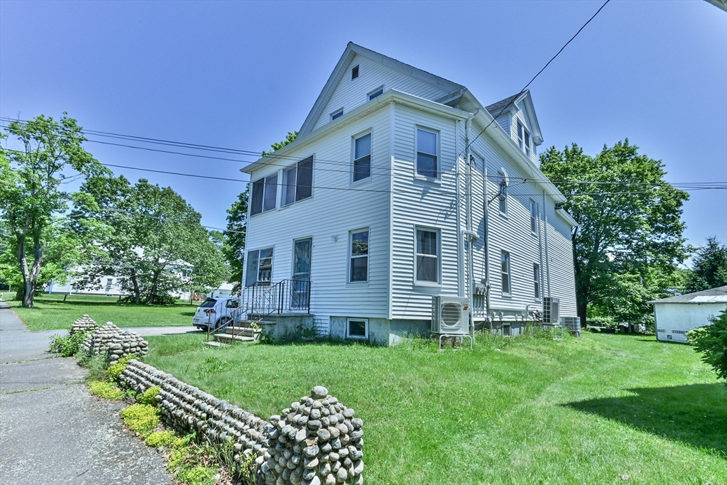 18 Emerald Ave.