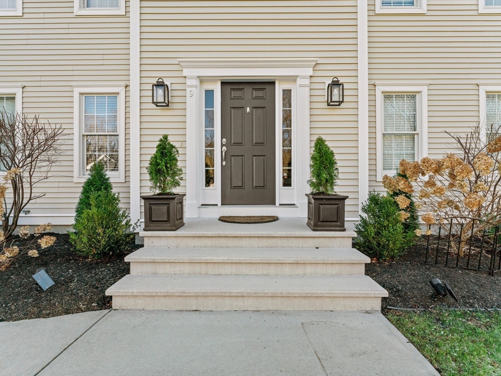 9 Clearview Street