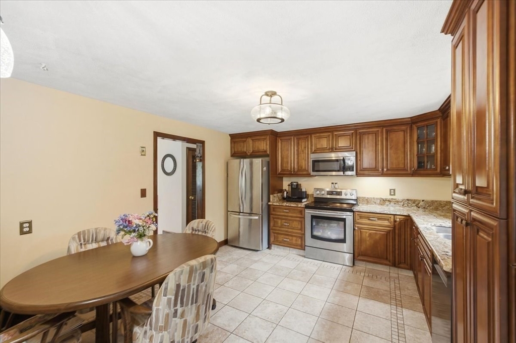 3 Granite St