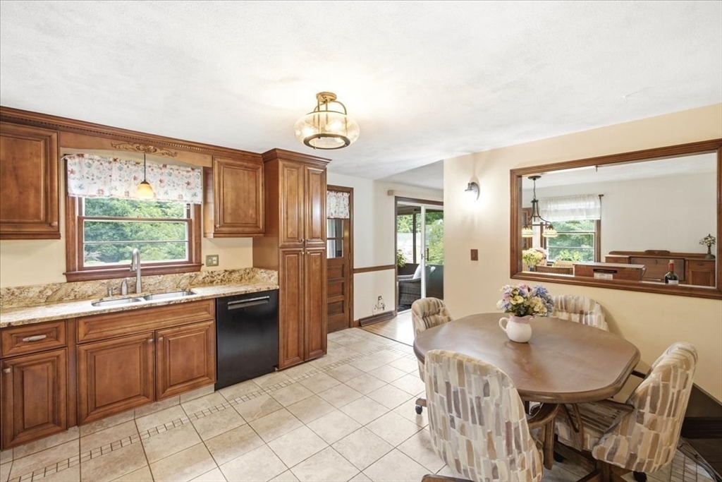 3 Granite St